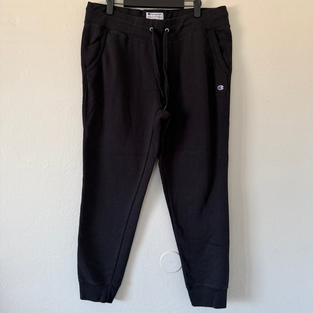 Men's black Champion jogger Sweatpants